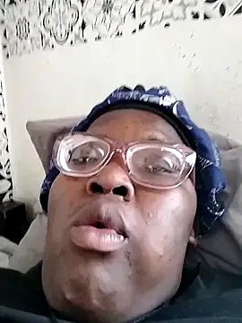 Damm_Bobbies on StripChat