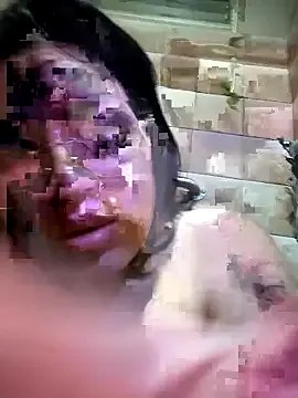 DanelyLopez on StripChat