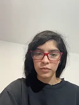 dani_bela on StripChat