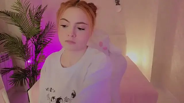 Daniela_Saules on StripChat