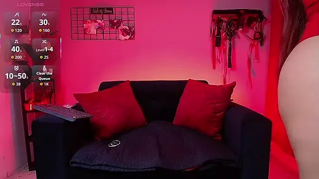 Daphne_Clarke on StripChat