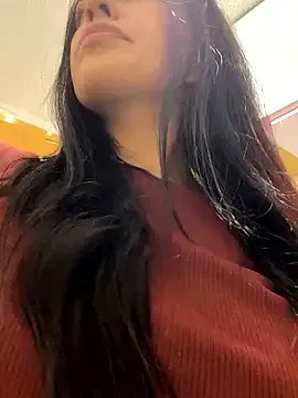 DaphneUwu on StripChat