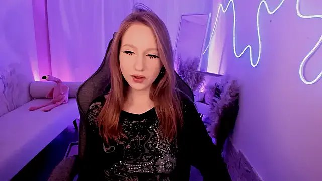 DariaTate — Make me wet