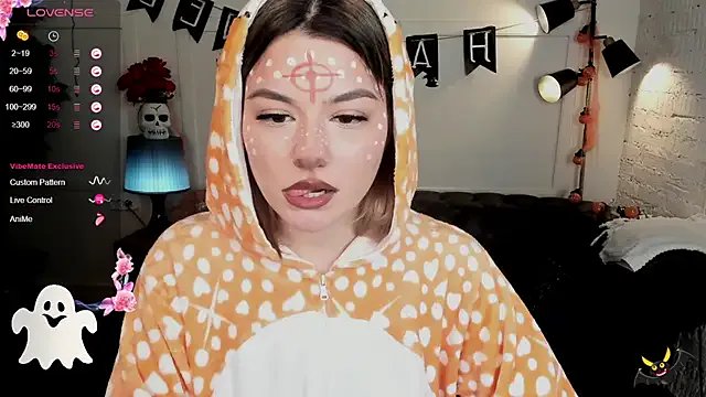 Dark_Moni on StripChat