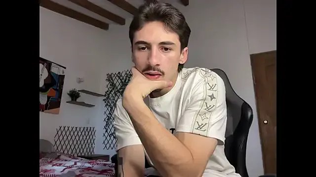 David_Brown18 on StripChat