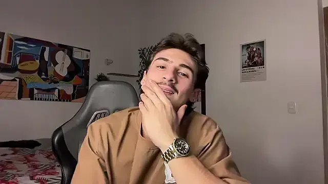 David_Brown18 on StripChat