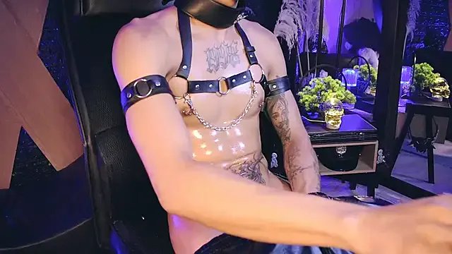 DemonKush-- on StripChat