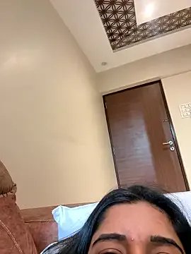 desitease on StripChat