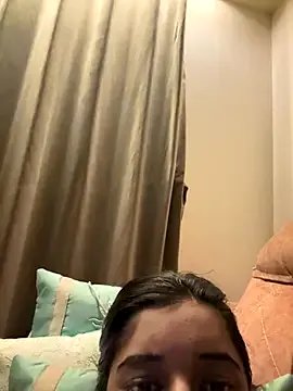 desitease on StripChat