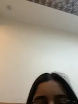 desitease on StripChat