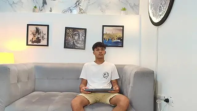 DIAMOND_BLACKS — FUCK IN DOGGY STYLE 