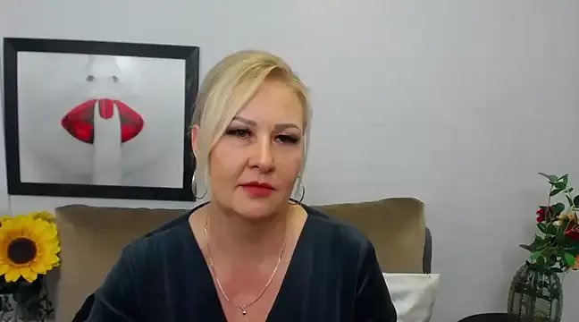 DianaLive on StripChat