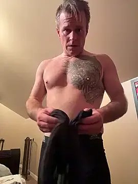 DILFiGuess1 on StripChat