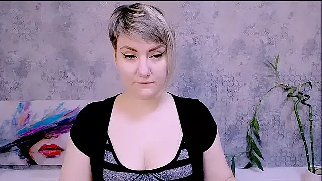 Djullia on StripChat