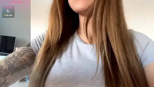 Dobbimood on StripChat