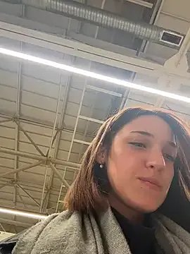 DollyTall on StripChat