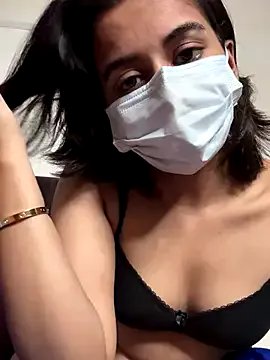 DominantDesiree on StripChat