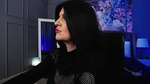 DomMelissaW on StripChat