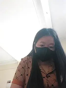 donaaa2 on StripChat