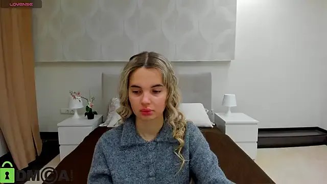 Donna_Evans on StripChat