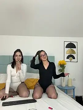 DoublleChocollate — Full naked (complet dezbracata )