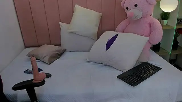 dulce_morbida on StripChat