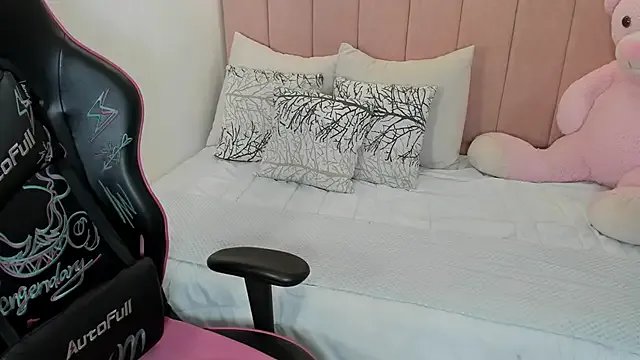 dulce_morbida on StripChat