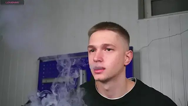 dustyn_fox on StripChat