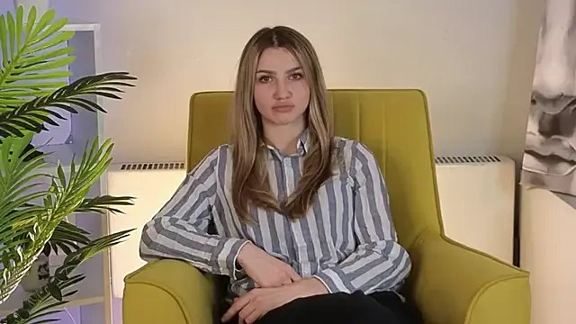 EclipseUrge — try to reach nose with tongue