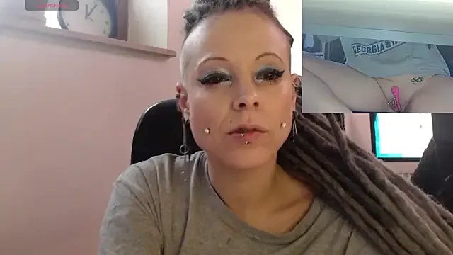 EdgesOfReality on StripChat