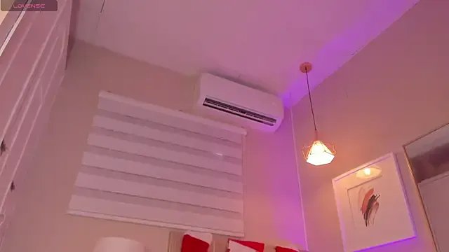 electra_a on StripChat