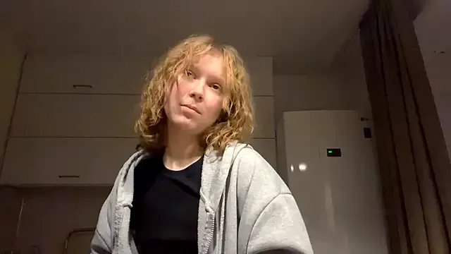 ElfriedaZwack on StripChat