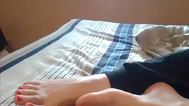 Elinatiranda — Boobs