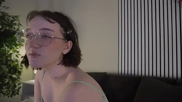 ELLIEJAY on StripChat