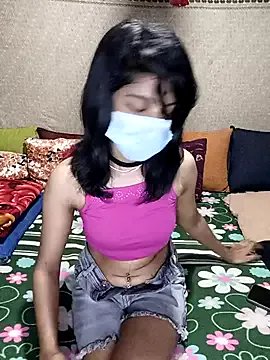 emali_baba on StripChat