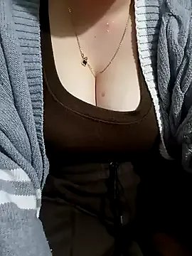 Emily-lonely — Help me 