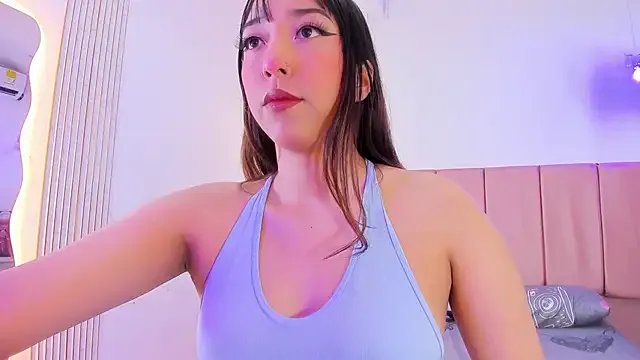 emily__walker on StripChat