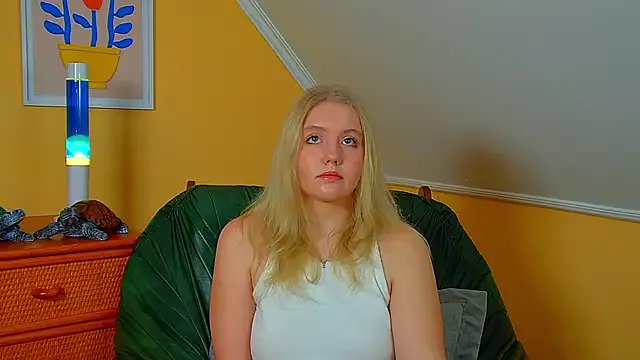 EmilyEvanse on StripChat