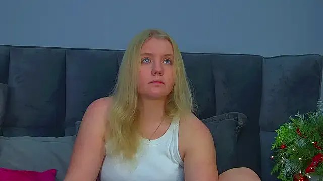 EmilyEvanse on StripChat