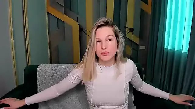 EmilyWalkeri on StripChat