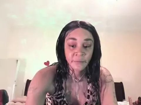 EnticingAaliyah on StripChat