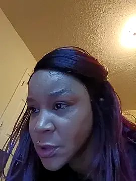 EnticingAaliyah on StripChat