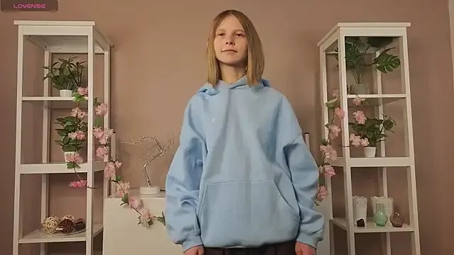 EssieVogel — Freechat on StripChat