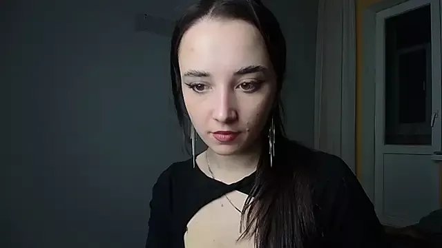 Eva_Gloryy on StripChat