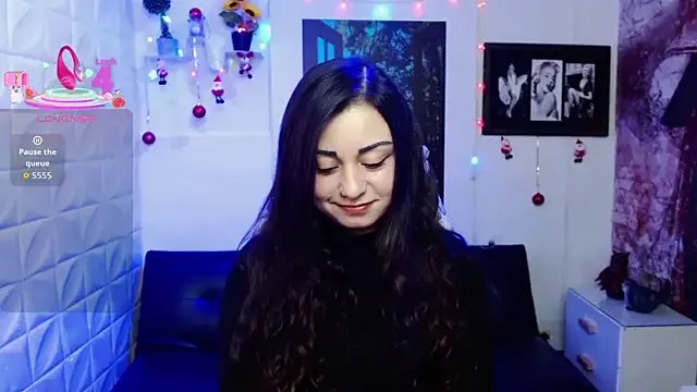 Eva_Roussell on StripChat