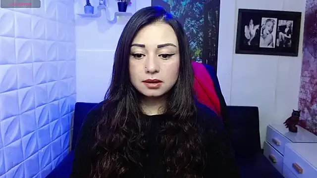 Eva_Roussell on StripChat