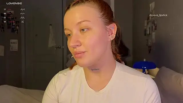 eva_stripchat on StripChat