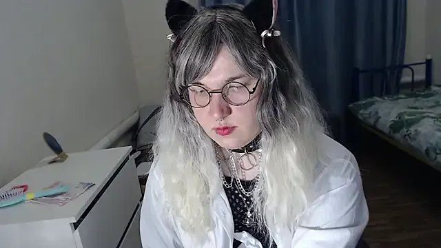 EvaMiron on StripChat