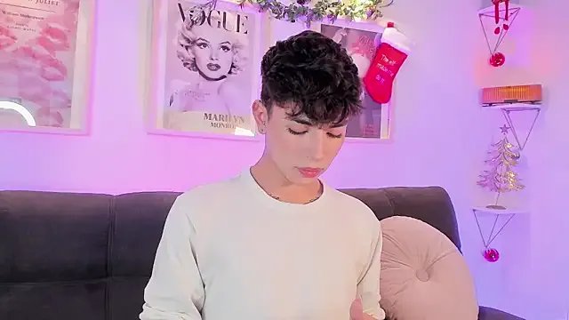 evan_voss on StripChat