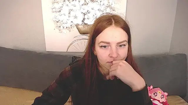 Evarey_ on StripChat